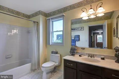 Bath - 13707 Concord Ave, Laurel, MD 20707 photo 2 of 5