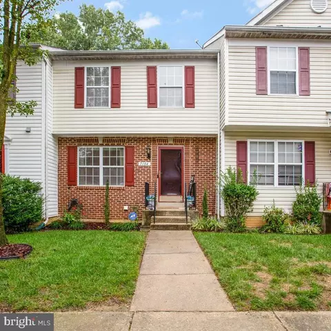 7104 Wildrose Ct, District Heights, MD 20747