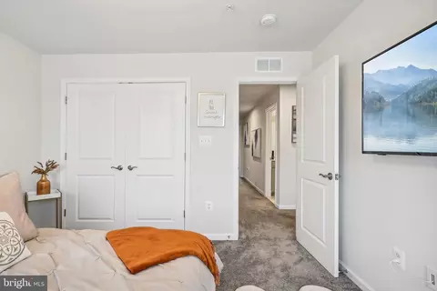 7648 Buzz Aldrin Ln, Lanham, MD 20706 photo 24