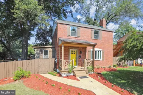 1510 Delmont Ln, Takoma Park, MD 20912