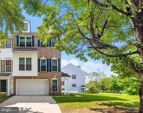 1117 Blue Wing Ter, Marlboro, MD 20774