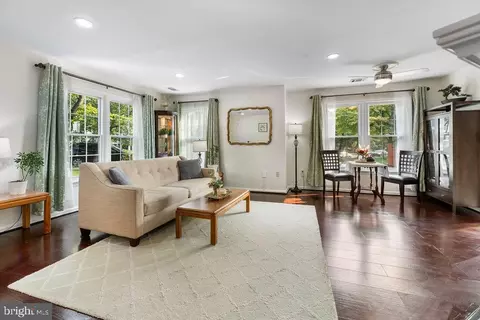 Living - 9415 Nicklaus Ln #63, Laurel, MD 20708 photo 3 of 3
