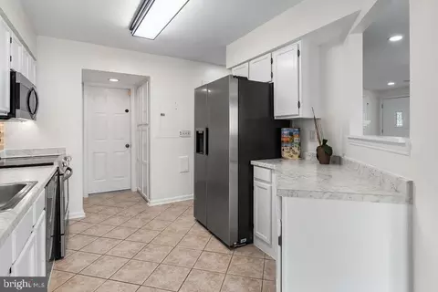 Kitchen - 9415 Nicklaus Ln #63, Laurel, MD 20708 photo 1 of 4