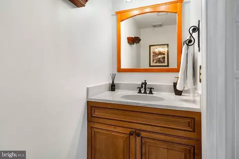 Bath - 9415 Nicklaus Ln #63, Laurel, MD 20708 photo 1 of 4
