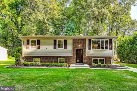 13224 Dangelo Dr, Bowie, MD 20720