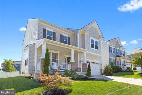9005 Hunt Meadow Ln, Marlboro, MD 20772