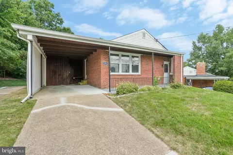 8306 Longfellow St, Hyattsville, MD 20784