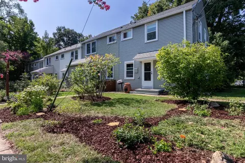 34 M Ridge Rd, Greenbelt, MD 20770