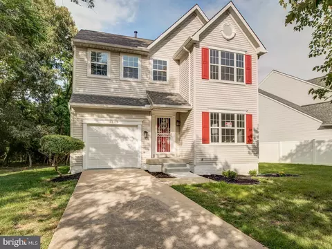 8302 Branchwood Cir, Clinton, MD 20735