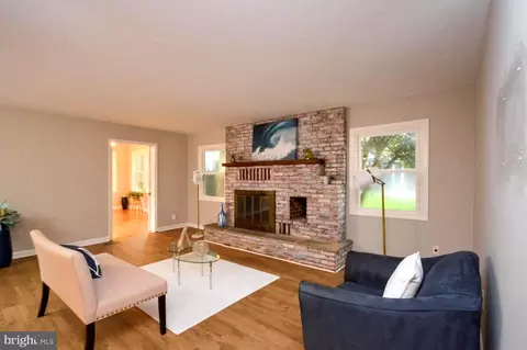 16118 Pointer Ridge Dr, Bowie, MD 20716 photo 9