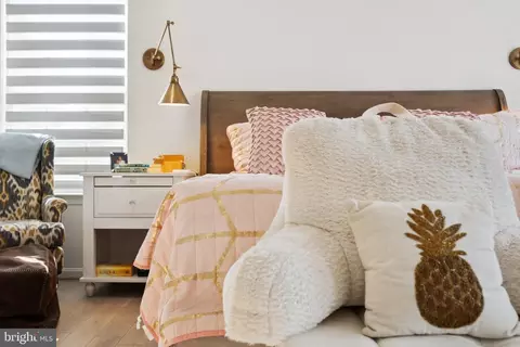 Bedroom - 9835 Farm Pond Rd, Laurel, MD 20708 photo 1 of 4