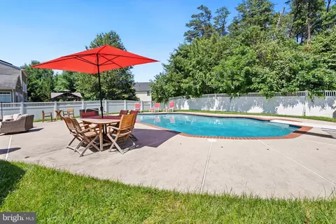 Exterior - 9835 Farm Pond Rd, Laurel, MD 20708 photo 2 of 5