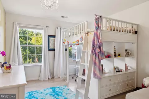 Bedroom - 9835 Farm Pond Rd, Laurel, MD 20708 photo 3 of 4