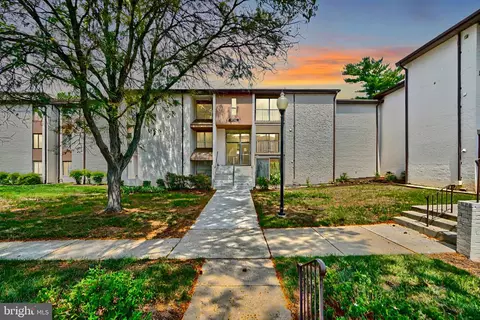 8015 Mandan Rd #104, Greenbelt, MD 20770