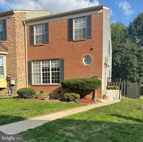 8119 Fenwick Ct, Laurel, MD 20707