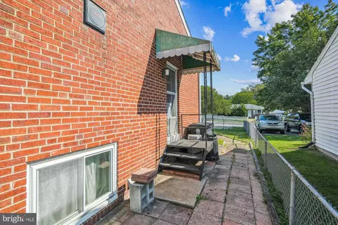 9120 4th St, Lanham, MD 20706 photo 5