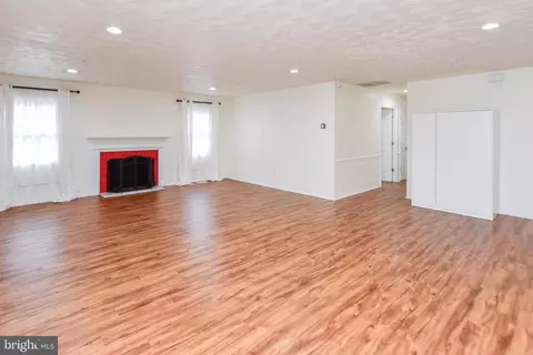 Living - 12511 Silverbirch Ln, Laurel, MD 20708 photo 1 of 4