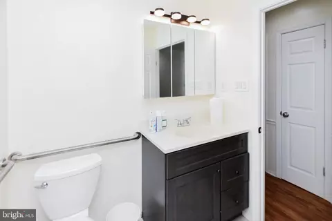 Bath - 12511 Silverbirch Ln, Laurel, MD 20708 photo 2 of 3