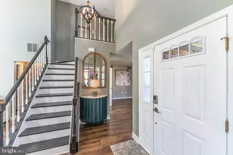 Entry Way - 14235 Greenview Dr, Laurel, MD 20708 photo 11 of 12