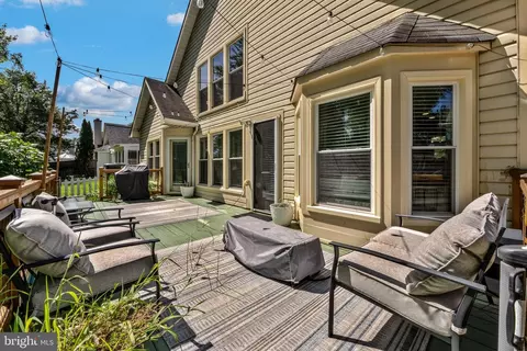 Exterior - 14235 Greenview Dr, Laurel, MD 20708 photo 7 of 11