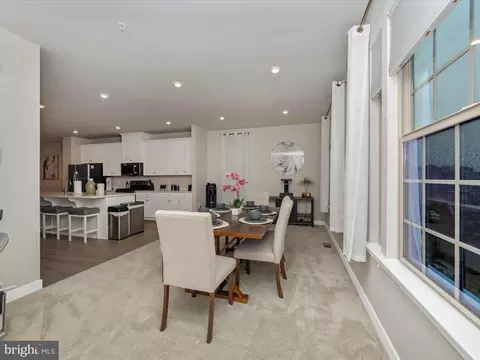 14811 Willow Run Ln, Laurel, MD 20707 photo 9