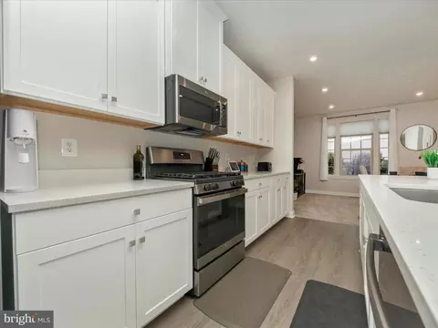 14811 Willow Run Ln, Laurel, MD 20707 photo 5
