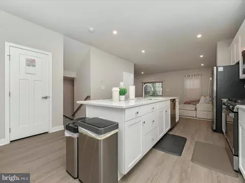 14811 Willow Run Ln, Laurel, MD 20707 photo 6