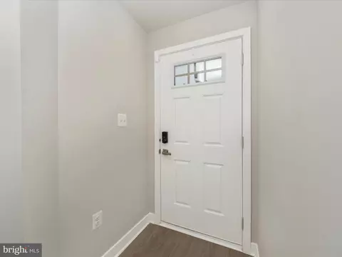 14811 Willow Run Ln, Laurel, MD 20707 photo 2
