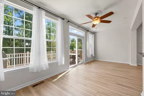 14919 First Baptist Ln, Laurel, MD 20707 photo 11