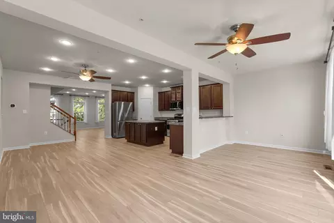 14919 First Baptist Ln, Laurel, MD 20707 photo 13
