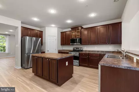 14919 First Baptist Ln, Laurel, MD 20707 photo 7