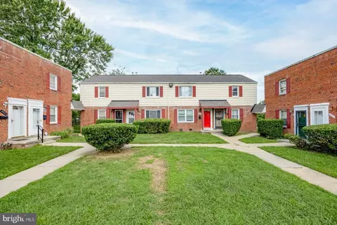 3828 26th Ave, Temple Hills, MD 20748