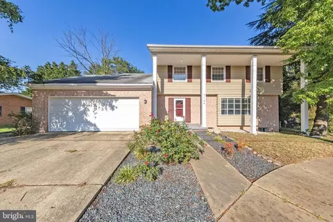 7104 Bock Rd, Fort Washington, MD 20744