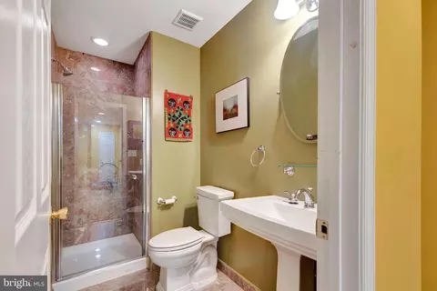 Bath - 9207 Sumner Grove Dr, Laurel, MD 20708 photo 4 of 4
