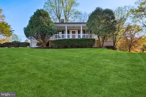 16812 Queen Anne Rd, Marlboro, MD 20774