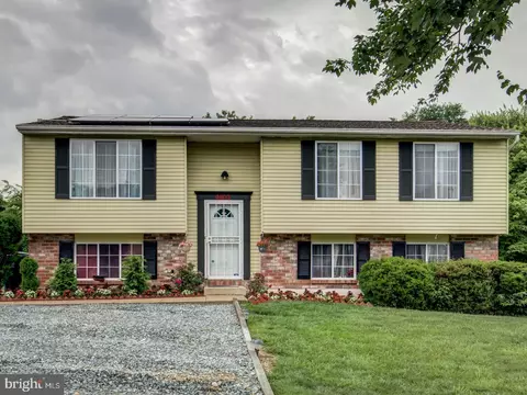 Exterior - 4803 Rodgers Dr, Clinton, MD 20735 photo 3 of 10
