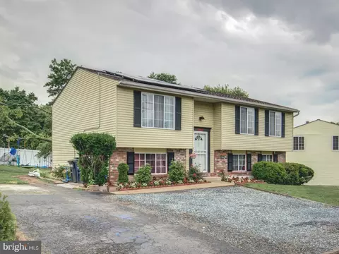 Exterior - 4803 Rodgers Dr, Clinton, MD 20735 photo 5 of 10