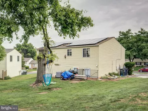 Exterior - 4803 Rodgers Dr, Clinton, MD 20735 photo 7 of 10