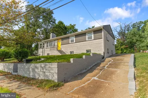 2503 Brooks Dr, Suitland, MD 20746