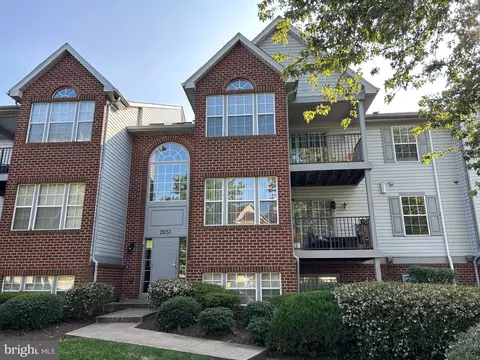 2051 Alice Ave #2051-302, Oxon Hill, MD 20745