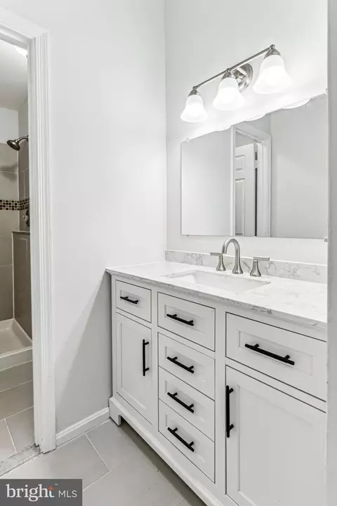 Bath - 7119 Kurth Ln, Lanham, MD 20706 photo 6 of 7