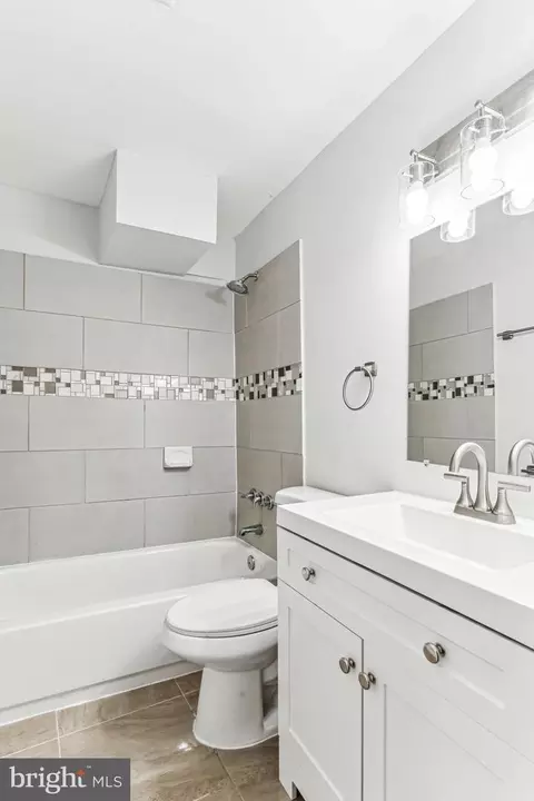 Bath - 7119 Kurth Ln, Lanham, MD 20706 photo 3 of 7