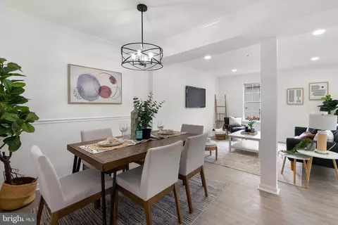 Dining - 2900 Buckthorn Ct, Lanham, MD 20706 photo 2 of 3