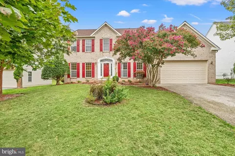 9618 Stuart Ln, Clinton, MD 20735