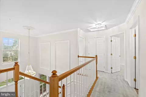Entry Way - 9618 Stuart Ln, Clinton, MD 20735 photo 4 of 5