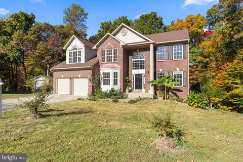 8800 Gladeside Dr, Clinton, MD 20735