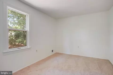 7006 Wren Ln, Lanham, MD 20706 photo 31