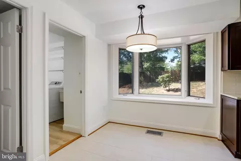 7006 Wren Ln, Lanham, MD 20706 photo 15