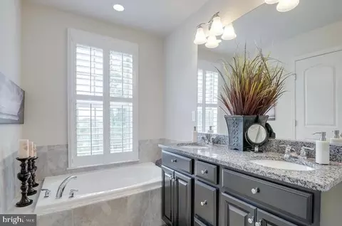 Bath - 8920 Tower Pl, Lanham, MD 20706 photo 2 of 3