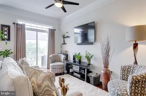 Living - 8920 Tower Pl, Lanham, MD 20706 photo 2 of 2